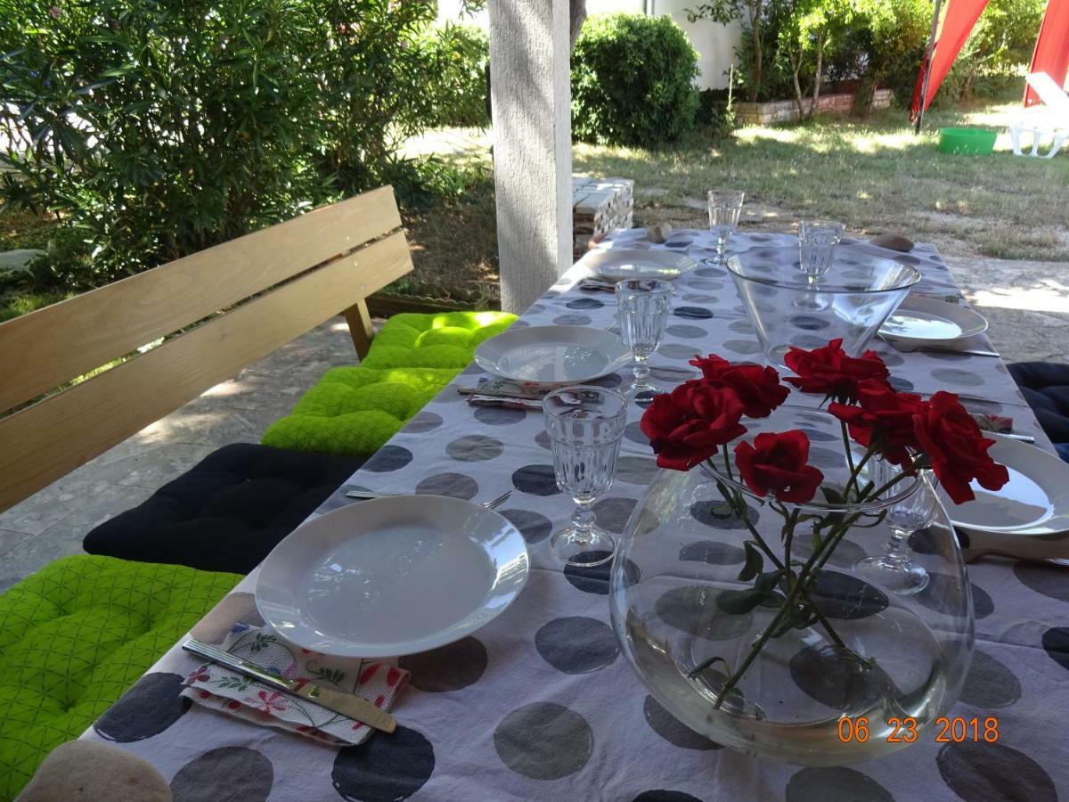 Holiday Home Kipo I Lunja Медулин Экстерьер фото